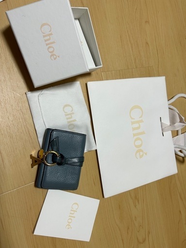 クロエのミニ財布