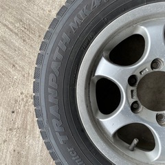 スタッドレスタイヤ4本セット(ハイエース)