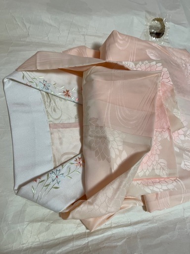 成人式振袖　一式　小物も全て揃ってます。 成人式振袖 一式 小物も全て揃ってます。