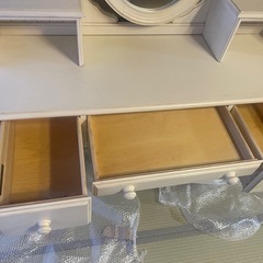 米ブランドETHEN ALLEN ドレッサー&チェア