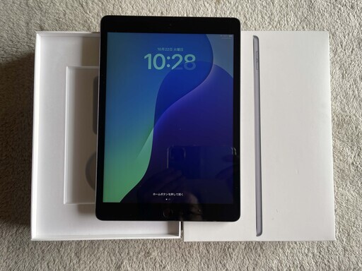 iPad 第9世代 10.2インチA2602 Wi-Fi silver 64GB バッテリー96% 0124