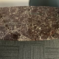 ダイニングテーブル　大理石