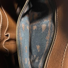 LOUIS VUITTON　ポルトドキュマン・ヴォワヤージュ