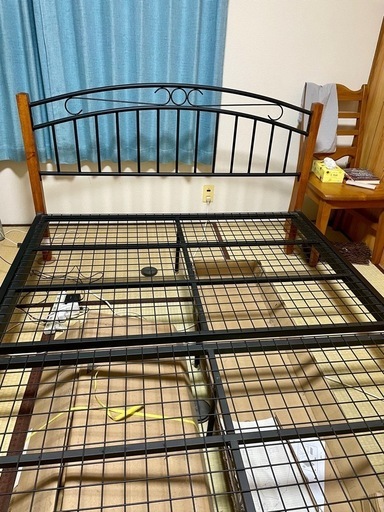 値下げ【ダブル】アイアン&木のベッドフレーム