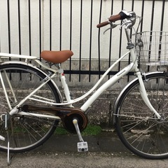 PayPay10%還元中＜修理・整備・交換済・美品車＞パナソニック・ヴィアトーレ27インチ自転車・静かなベルトチェーン・内装3段変速