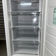 ☆冷凍庫 142L  アイリスオーヤマ　2022年製