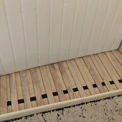 ローベッドフレーム　シングル　白　プレミアムコイルマットレス　背もたれクッション付き※11月23日〜30日引き取り希望日