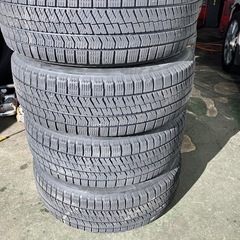 極上タイヤ 2018年製 ブリヂストン ブリザック VRX 205/60R16 92Q◇4本 