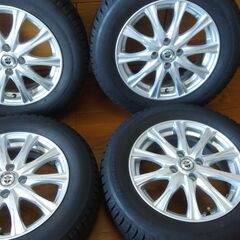 スタドレスタイヤホイール4本　2022年ブリヂストンタイヤ　185/65R15　手渡し現金