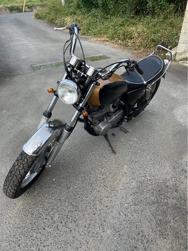 YAMAHA  SR400 キャブ車