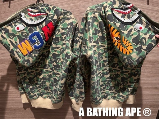 A BATHING APE ®迷彩パーカーWGM刺繍ダブルフードシャークパーカー APE 
