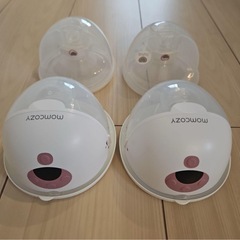 【美品】MOMCOZY M5　ウェアラブル　電動搾乳器　保存パック付き