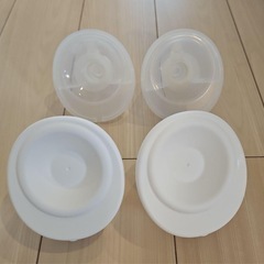 【美品】MOMCOZY M5　ウェアラブル　電動搾乳器　保存パック付き