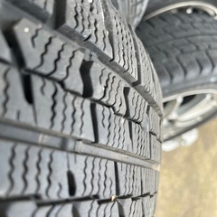 スタッドレスタイヤ　
