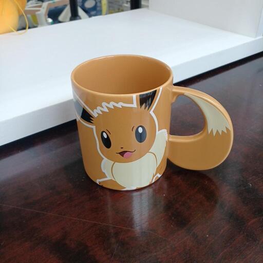 ★ジモティ割あり★ ポケモンカフェ限定品イーブイマグカップ(H)--× (W)--× (D)--【joh 2927】