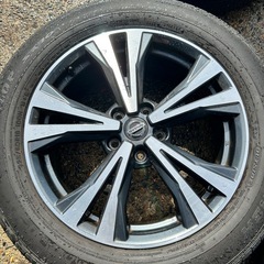 タイヤ　ホイール付き