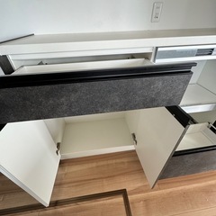 クリナップ　カップボード　食器棚 収納棚 換気扇付き