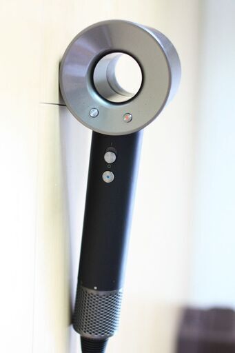 Dyson Supersonic ヘアドライヤー ブラック ダイソン dyson supersonic ブラック ドライヤー ダイソン Dyson Supersonic