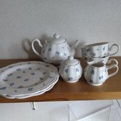 大理石？石造宗教五重塔オブジェ置物ガラスケース付き (リユースマン  