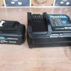 マキタ makita TM30D マルチツール 中古品 バッテリ10.8V 4.0Ah一個/充電器付き ※ケース専用ではありません(中、皮剥げ有) 【ハンズクラフト宜野湾店】