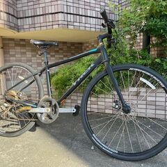 TREK　トレック　FX2　クロスバイク　ディスクブレーキ ３×8
