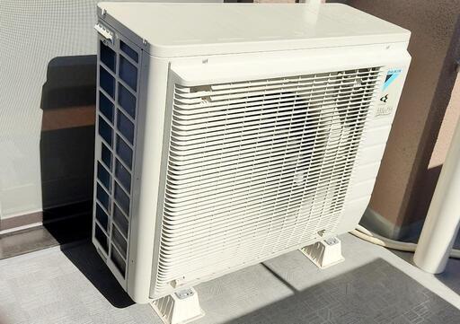 ダイキンエアコン18畳用　フィルター自動掃除機能付