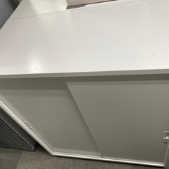 イトーキ シンラインキャビネット 引き違い書庫 カギ有 中古