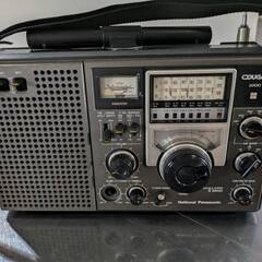 再再値下げ　National Panasonic Cougar ラジオ Y5625 RADIO National Cougar 2200 transistor portable