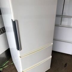 NO 593★格安特価★福岡市内配送設置無料★　アクア 272L 3ドア冷蔵庫 ナチュラルホワイト 【右開き】AQUA AQR-271F-W