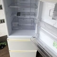 NO 593★格安特価★福岡市内配送設置無料★　アクア 272L 3ドア冷蔵庫 ナチュラルホワイト 【右開き】AQUA AQR-271F-W