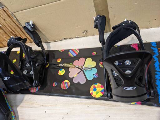 ジュニア用スノーボード3点セット ボード板120cm ブーツ22.0/23.0