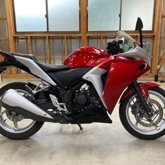 ホンダ CBR150R 水冷キャブ車キレイです。 (アヤヲ) 川口のバイクの中古あげます・譲ります｜ジモティーで不用品の処分