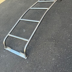 ハイエースリアラダーAIBA Works製