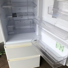 NO 593  🌈福岡市内配送設置無料✨🌈　アクア 272L 3ドア冷蔵庫 ナチュラルホワイト 【右開き】AQUA AQR-271F-W