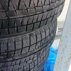 スタッドレスタイヤ（中古） ４本