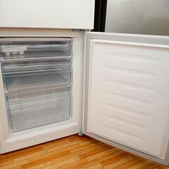 ★ジモティ割あり★ Hisense　冷蔵庫　21年製　175L　クリーニング済　YJ4222