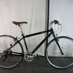 Ｄ827　★15800円★整備済み クロスバイク中古自転車 【アルミフレーム　黒　44ｃｍ】