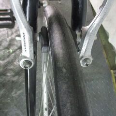 Ｄ827　★15800円★整備済み クロスバイク中古自転車 【アルミフレーム　黒　44ｃｍ】