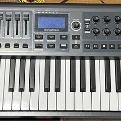 61鍵 MIDIキーボード ピアノ キャリングケース付き