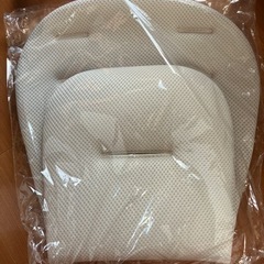 アップリカ ラクーナ ビッテ クッション(2020年モデル)レインカバー付き