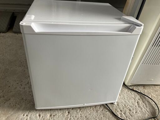 NO.2135《美品》【2024年製】 AQUA ノンフロン冷凍庫 AQF-SF11N 105L