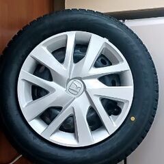 ほぼ未使用 215/65/R16 GRAND TREK（スタッドレス） & ホイール（16×5 