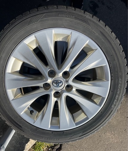 トヨタ純正アルミ18インチ235/50R18スタッドレス付きブリヂストン 