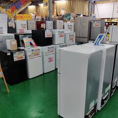 【愛品倶楽部柏店】 保証充実 MAXZEN (マクスゼン) 2023年製 140L 2ドア 冷凍冷蔵庫 JR139HM01WH 幅幅49.5cmでスリム