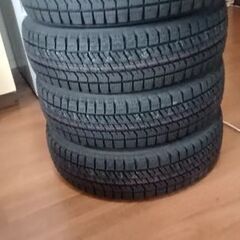 これが最後の値下げになります！スタッドレス新品4本未使用 VRX2 155-65-14