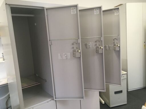 イトーキ製 6人用ロッカー HDT-6332SL-WE 法人限定】イトーキ（ITOKI