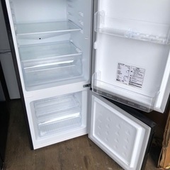 北九州市内配送設置無料　保証付き 2024年式　冷蔵庫 小型 2ドア 117L 新生活 ひとり暮らし 一人暮らし コンパクト 右開き オフィス 単身 おしゃれ ガンメタリック MAXZEN JR117ML01GM