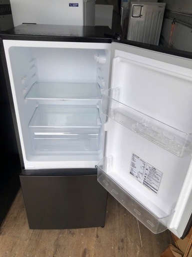 北九州市内配送設置無料 保証付き 2024年式 冷蔵庫 小型 2ドア 117L 新