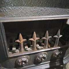 鋳物ストーブ 中古品 30,000円 薪ストーブ 現状渡し品