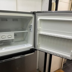 Hisense 製★2022年製冷蔵庫★6ヶ月間保証付き